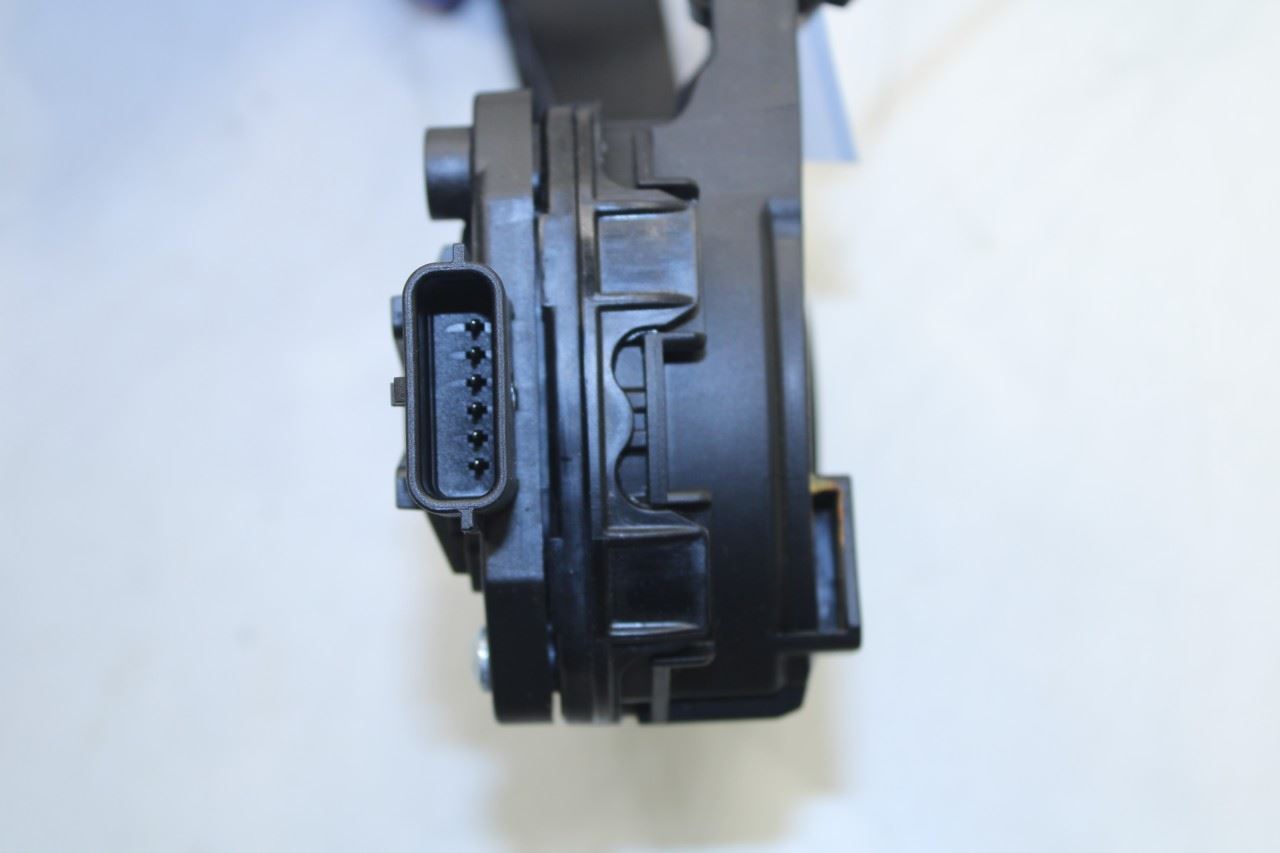 2017-2022 Nissan Rogue Sport SL 2.0L AWD Accelerator Throttle Gas Pedal Sensor - Alshned Auto Parts