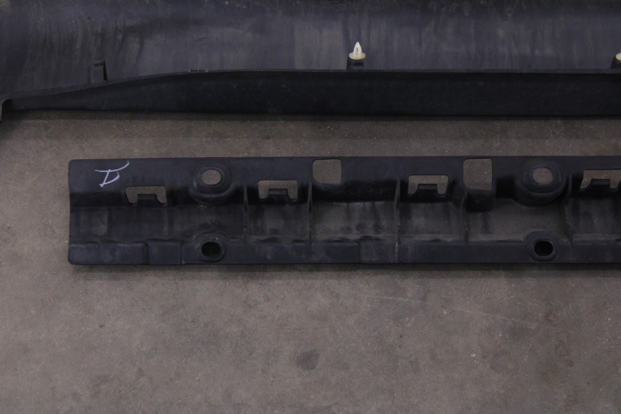 2007-2013 BMW X5 xDrive35i Right Side Rocker Skirt Panel Molding 7191242 OEM - Alshned Auto Parts