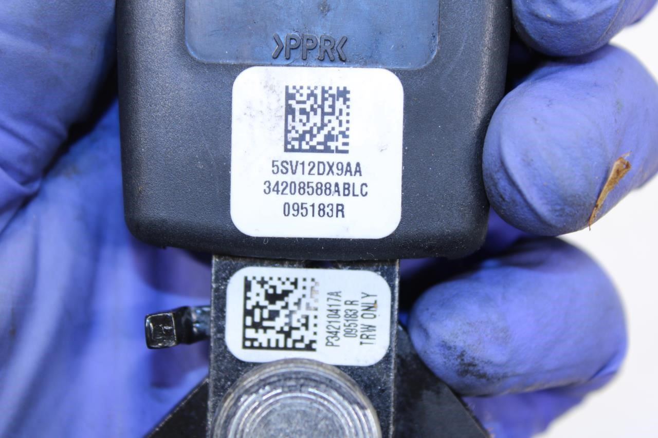 2018-2023 Jeep Compass Rear Center RH and LH Seat Belt Buckle Set 5SV15DX9AA OEM - Alshned Auto Parts