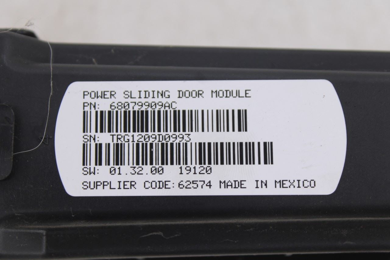 2016-20 Dodge Grand Caravan SXT Rear Left Side Power Sliding Door Track w/ Motor5