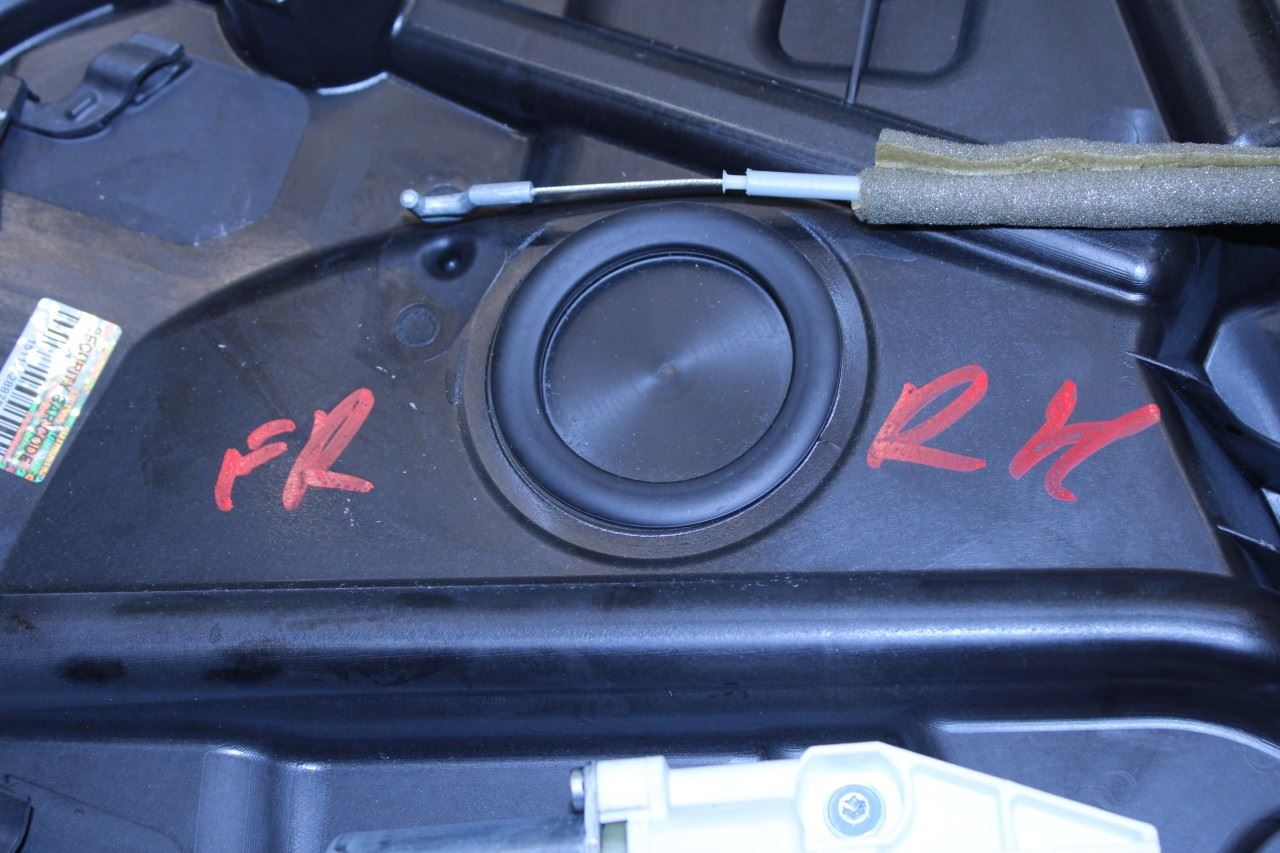 12-15 Mercedes-Benz ML350 FR RH Door Window Regulator w/ Carrier Plate and Motor - Alshned Auto Parts