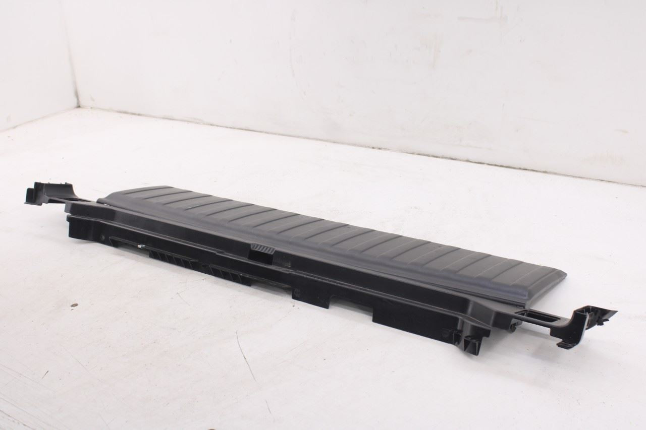 2007-2013 BMW X5 xDrive35i Rear Liftgate Trim Loading Sill Scuff Plate 71458993