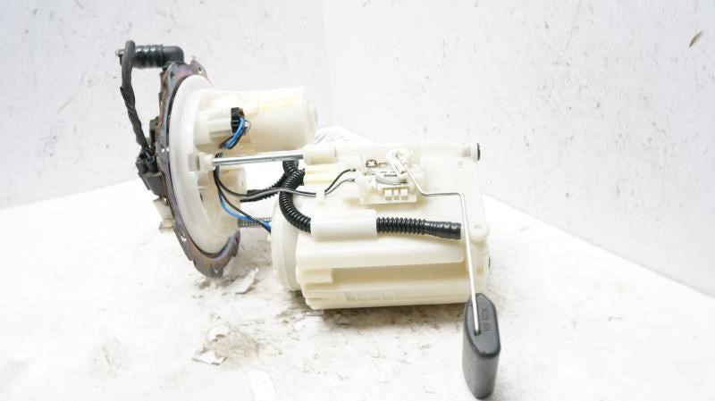 2012-2015 Kia Rio 1.6L Fuel Pump Assembly 31110-1R500 OEM - Alshned Auto Parts