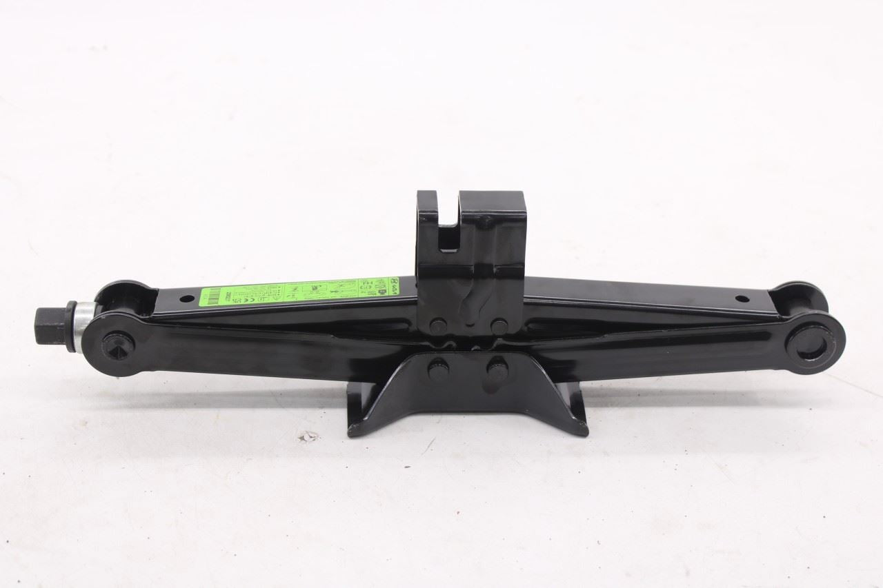 21-26 Hyundai Santa Fe SEL 2.5L Lift Jack w/ Wheel Lug Wrench and Foam Container - Alshned Auto Parts