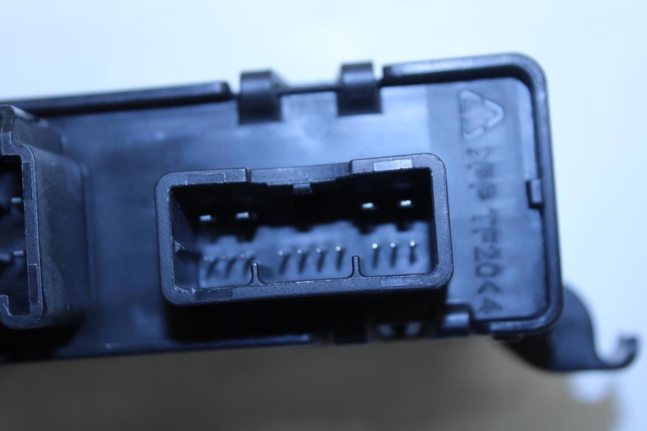 2018-2024 GMC Terrain Denali Power Liftgate Back Door Control Module 84591525 - Alshned Auto Parts