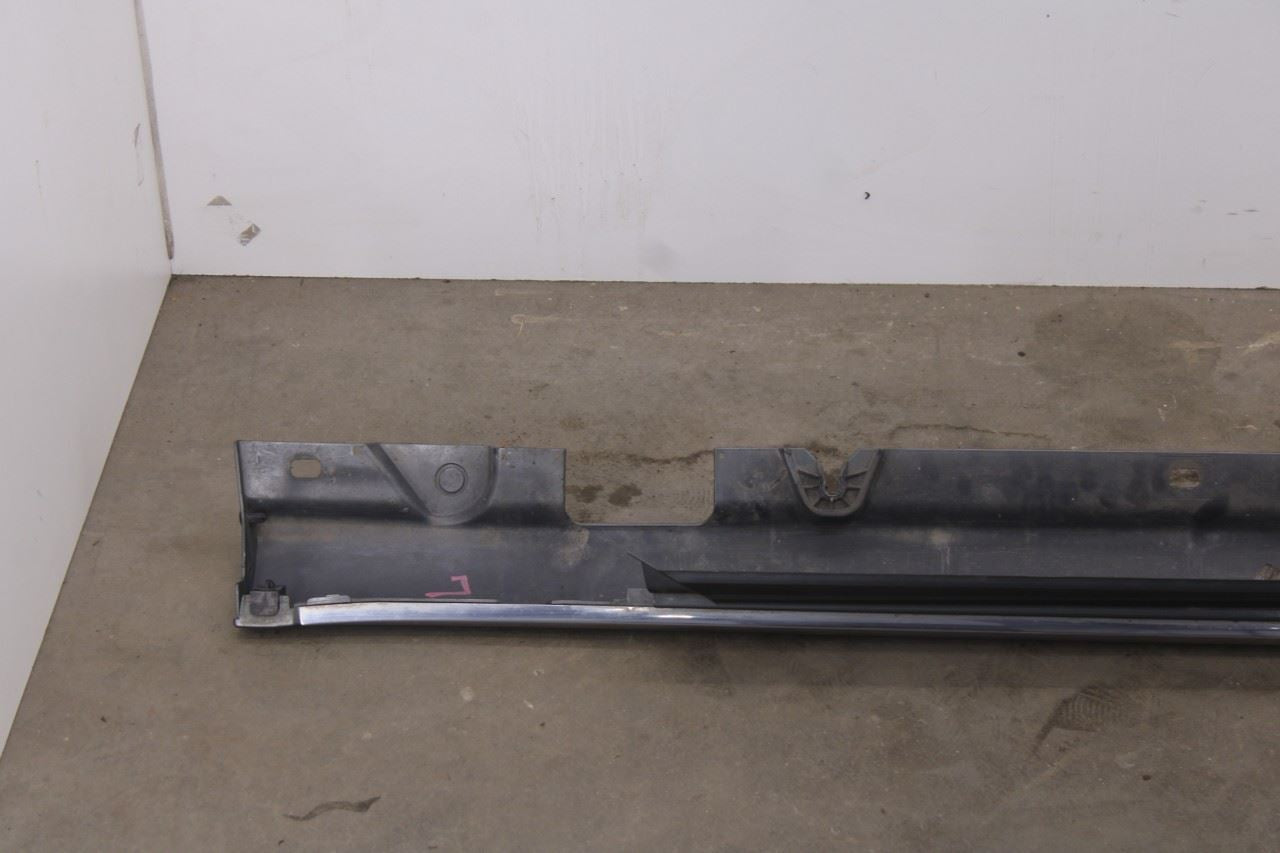 2016-2021 Mercedes-Benz C300 4Matic Left Rocker Panel Molding 20569815549999 OEM - Alshned Auto Parts