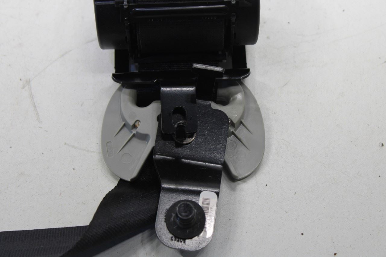 15-20 Kia Sorento LX 3.3L FWD Rear Driver Left Side 2nd Row Seat Belt Retractor - Alshned Auto Parts