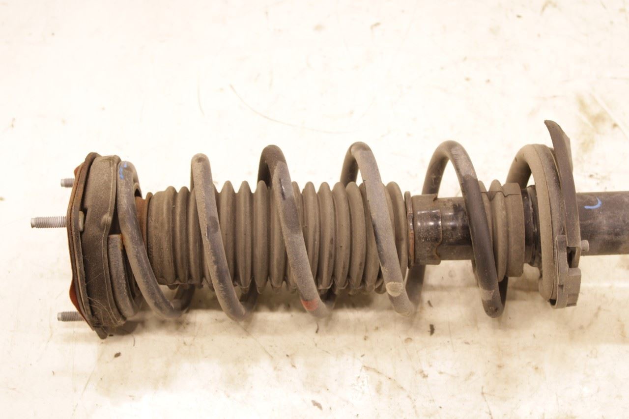 2016-24 Infiniti Q50 Premium 3L RWD Rear Right Side Shock Strut Absorber *ReaD* - Alshned Auto Parts