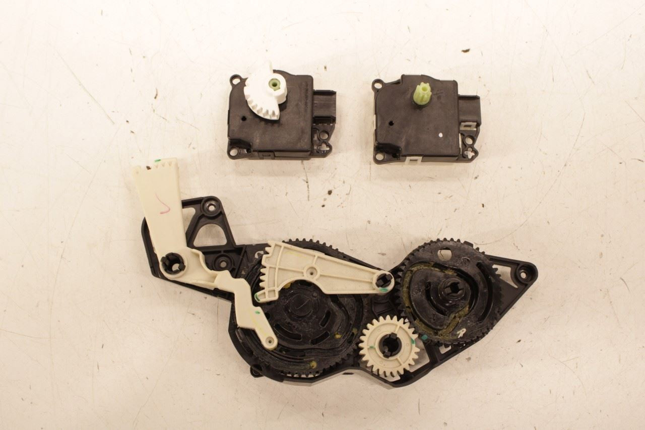 2018-22 Ford Ecosport SE HVAC Blend Door Actuator Motor Set of 3 AV11-19E616-FA - Alshned Auto Parts