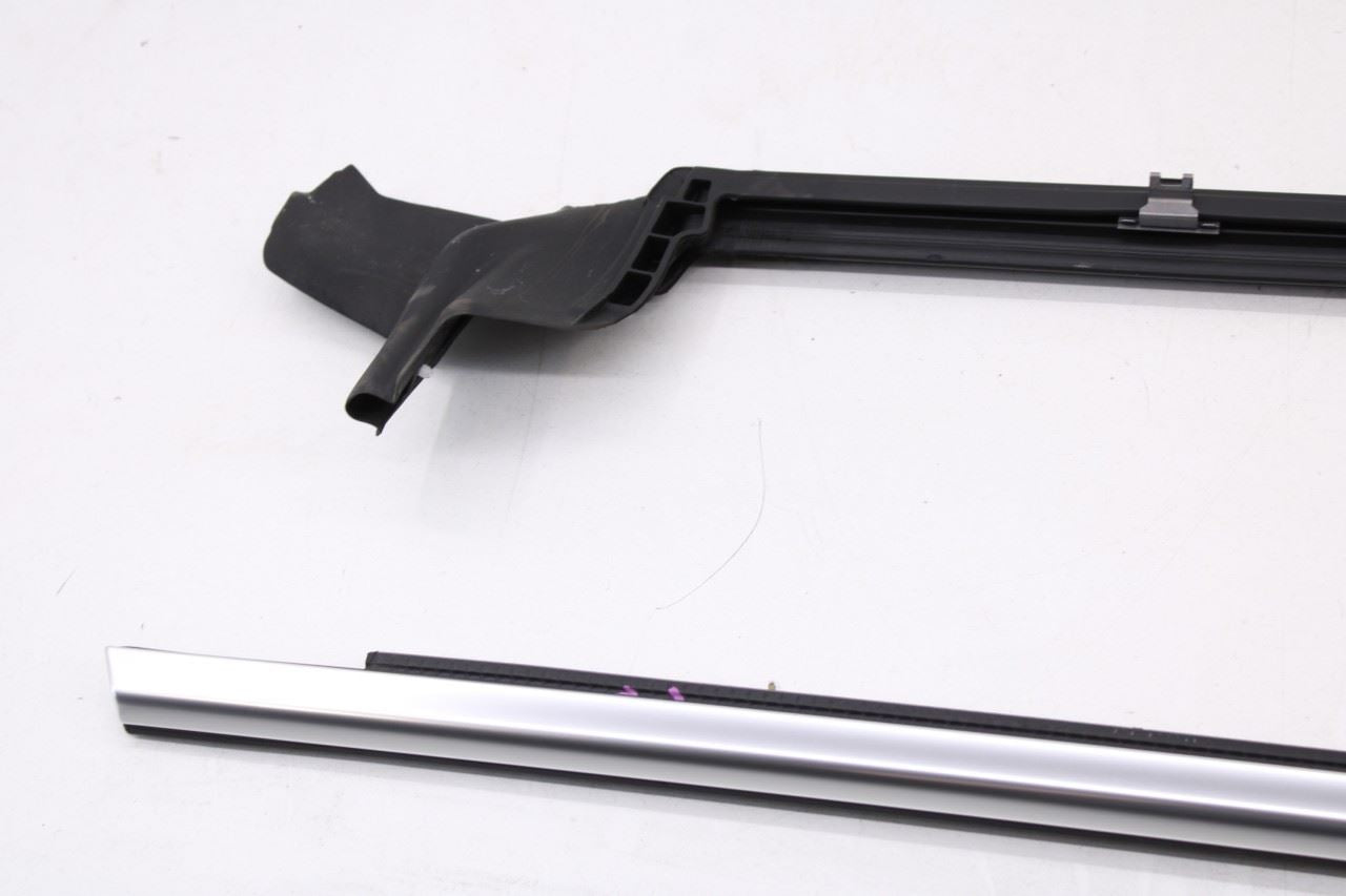 23-25 BMW 430i Gran Coupe xDrive RR RH Door Outer Molding w/ Inner Weatherstrip - Alshned Auto Parts