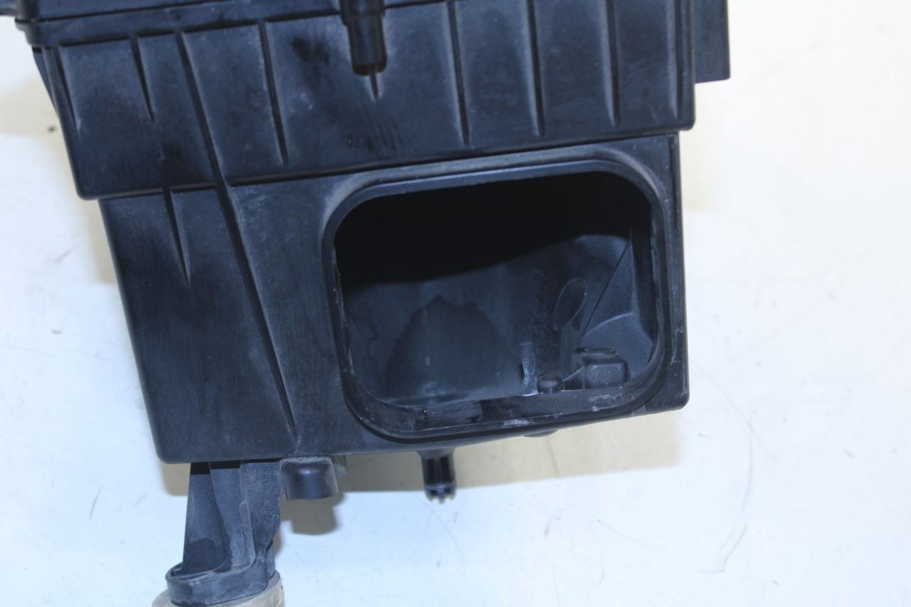 10-12 Jaguar XF Portfolio 5.0L Engine Motor Driver Left Side Air Intake Cleaner - Alshned Auto Parts