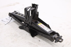 2011-2022 Dodge Durango SXT 3.6L AWD Scissor Lifting Jack 68332817AB OEM
