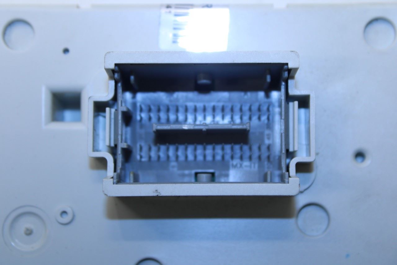 2016 Jeep Cherokee 75th Anniversary 3.2L Body Control Module BCM Fuse Relay Box - Alshned Auto Parts