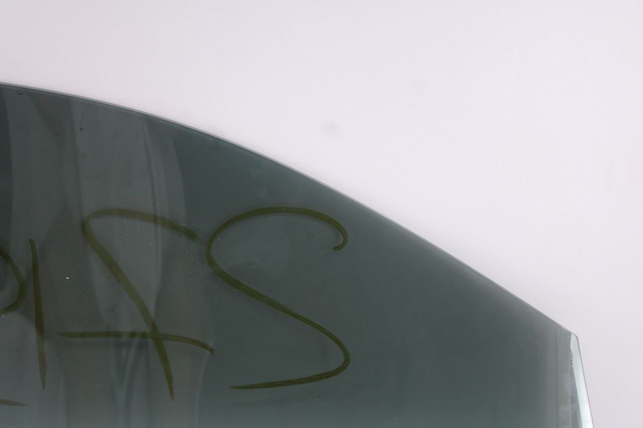 2006-2009 Mercedes-Benz CLK350 Front Left Door Window Glass 2097250110 *ReaD* - Alshned Auto Parts