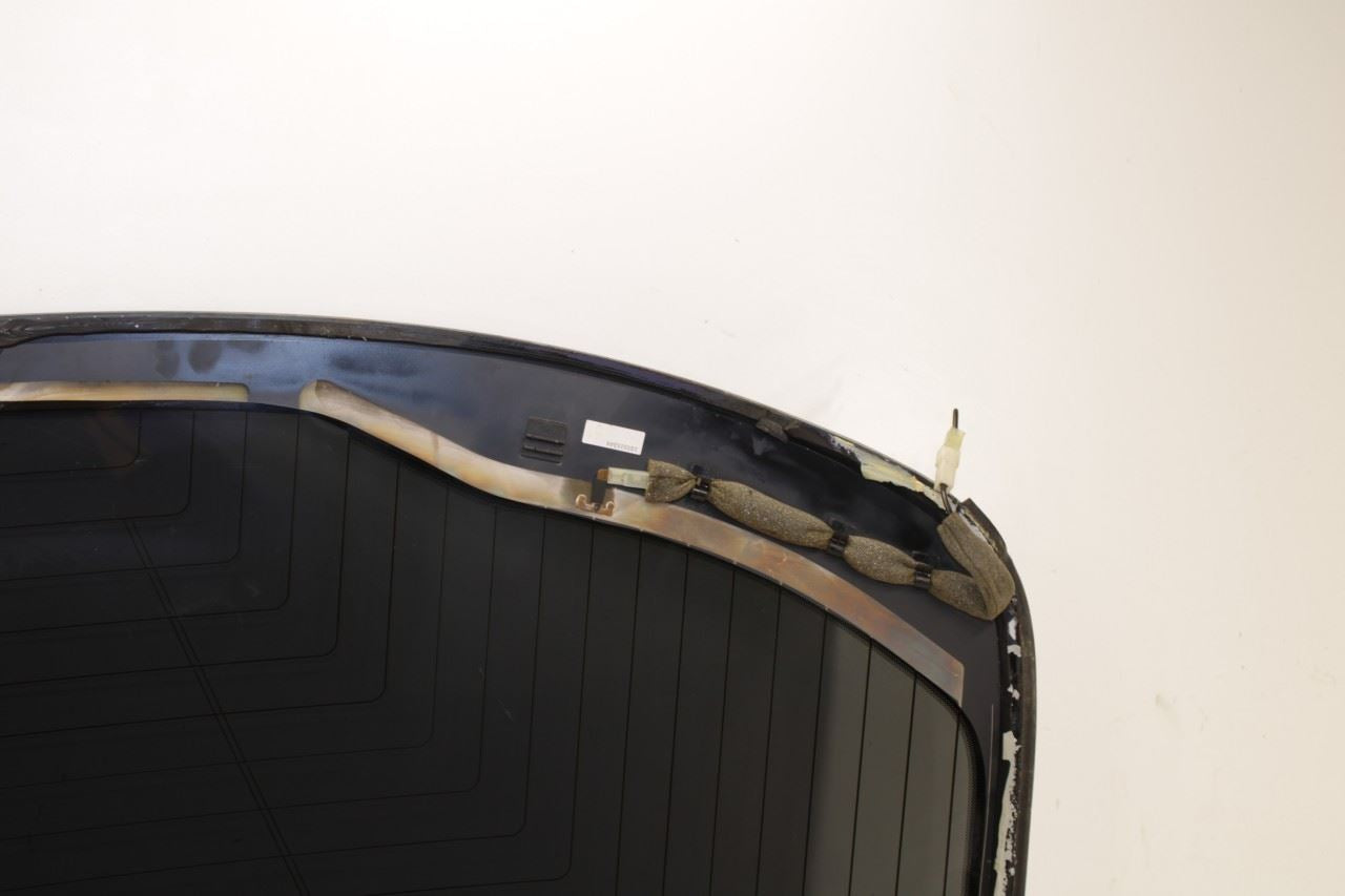 2014-2024 Maserati Ghibli S Q4 Rear Back Window Glass 673003590 OEM - Alshned Auto Parts