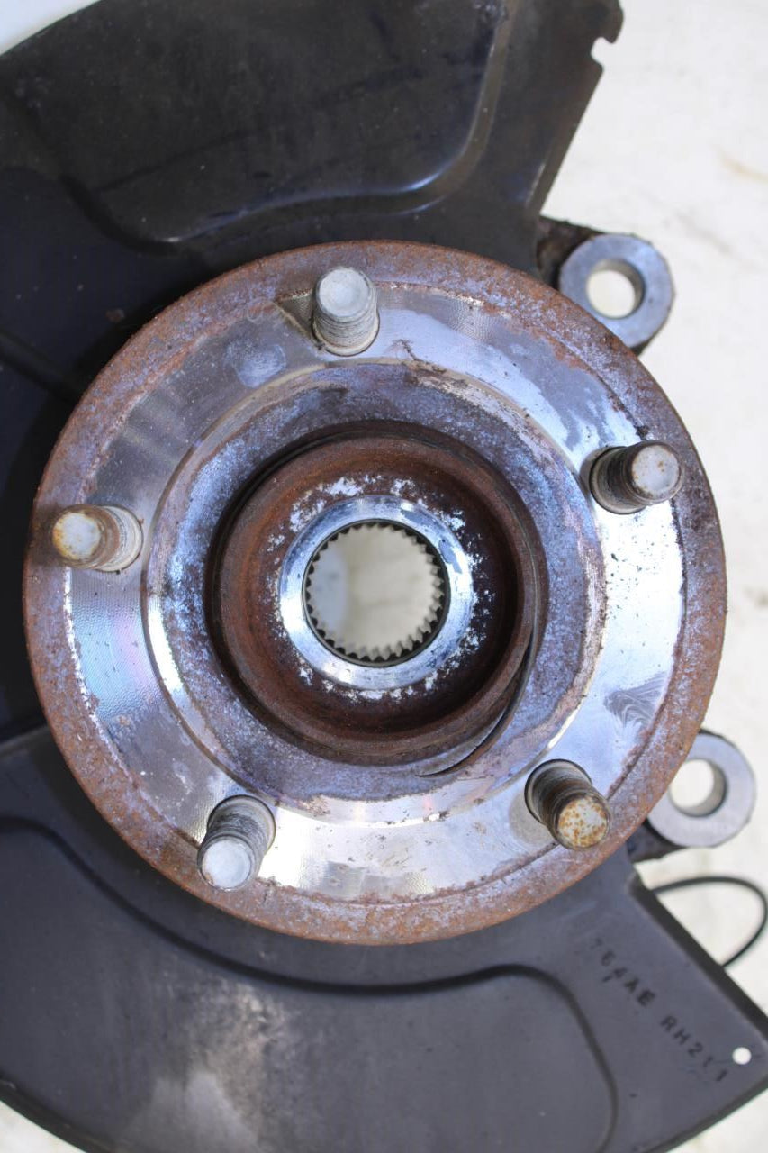 2011-2015 Jeep Grand Cherokee Limited Front Right Spindle Knuckle Hub 68022628AD - Alshned Auto Parts