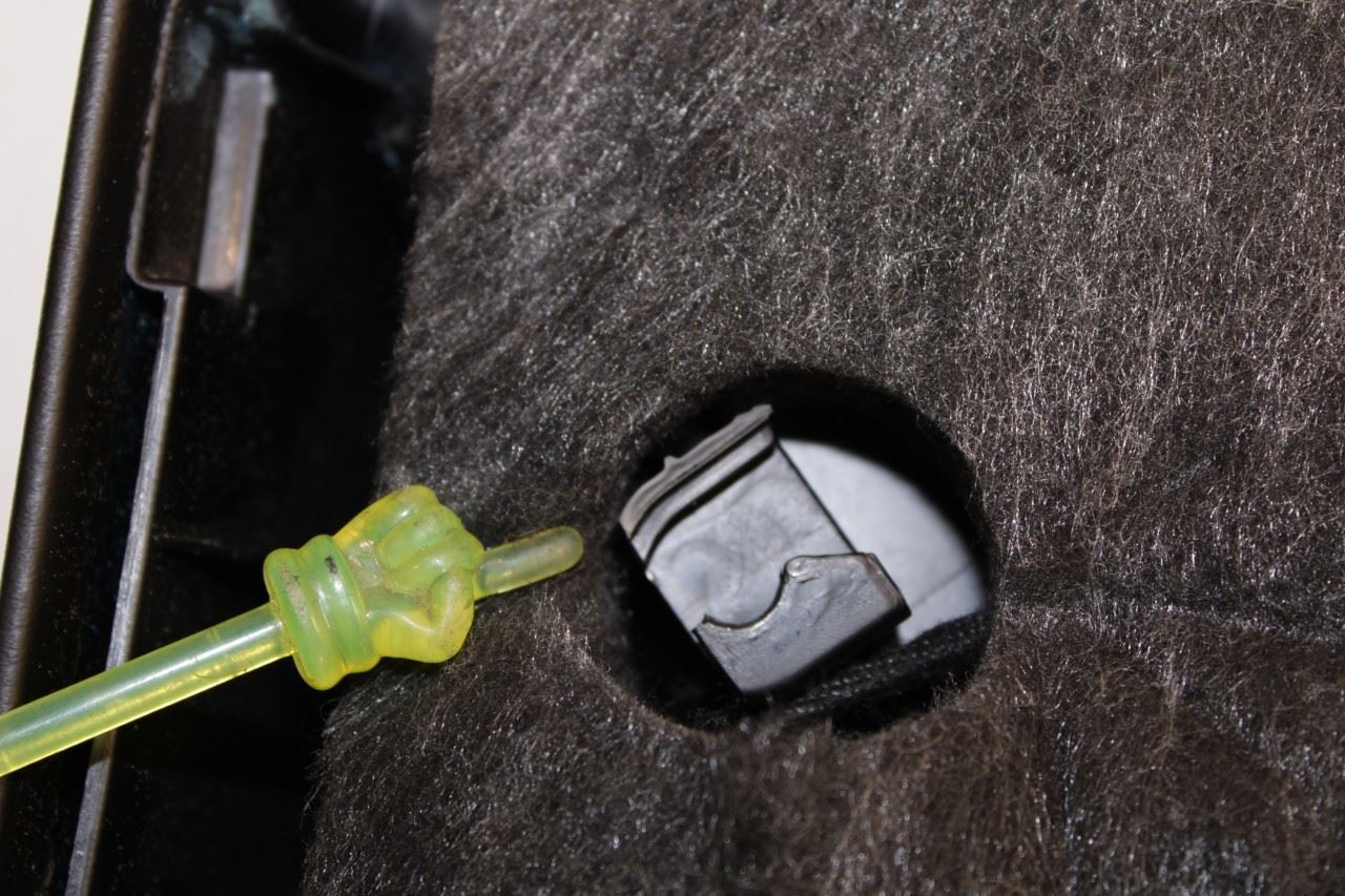 11-18 Porsche Cayenne Platinum Rear Right Side Door Trim Panel 7P0-863-981 *ReaD - Alshned Auto Parts