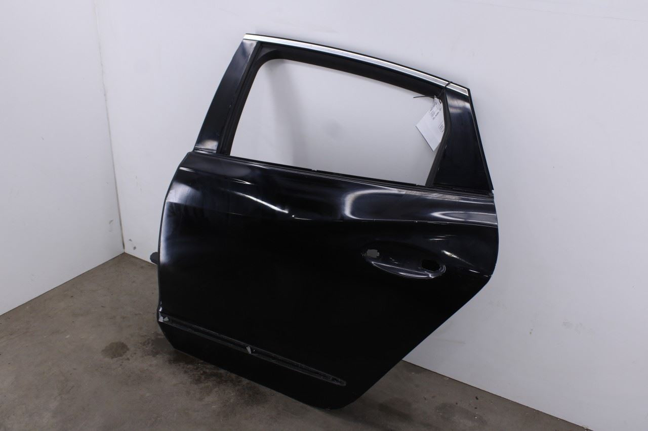 2017-2019 Buick Lacrosse Premium Rear Left Side Door Shell Panel 26230717 OEM4