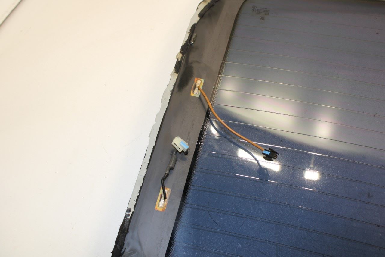 2010-2015 BMW 750Li xDrive Rear Back Window Glass 51317275552 OEM - Alshned Auto Parts