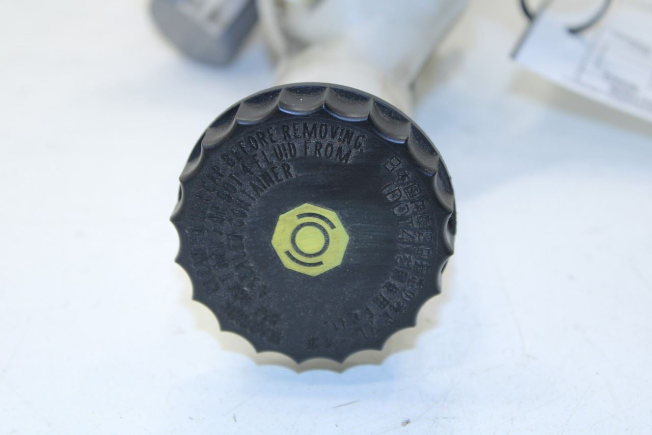 2018-2025 Mitsubishi Eclipse Cross ES 1.5L Brake Master Cylinder w/ Reservoir - Alshned Auto Parts