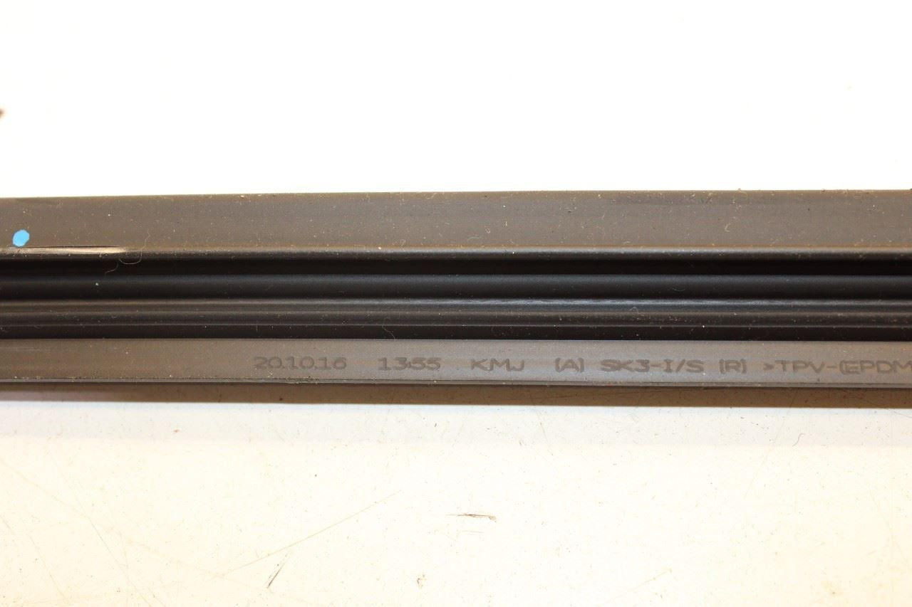 20-25 Kia Soul LX Rear Right Door Run Guide Channel w/ Belt Molding Weatherstrip - Alshned Auto Parts