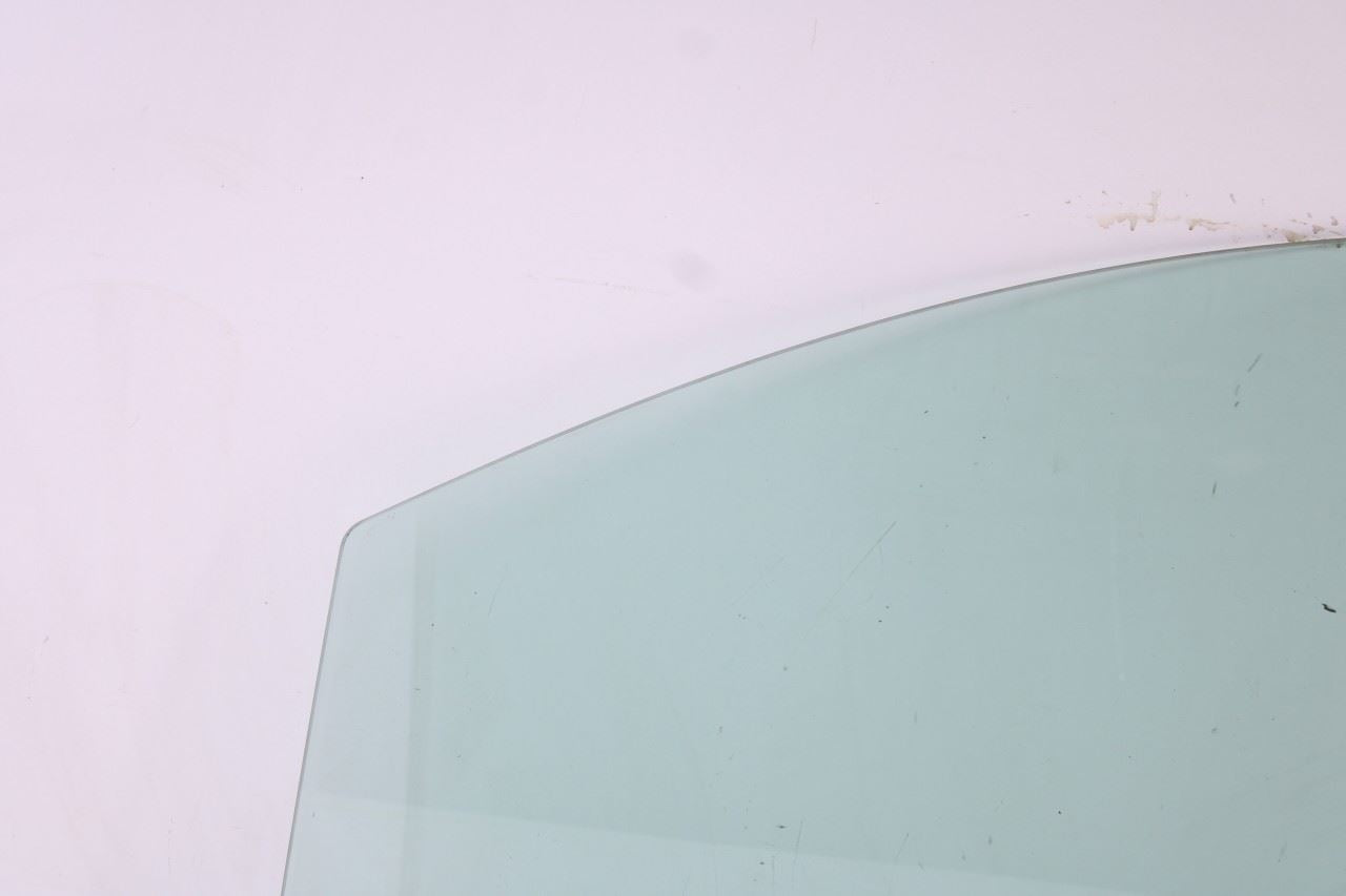 2011-2020 Toyota Sienna LE Front Left Driver Side Door Window Glass 68102-08051 - Alshned Auto Parts