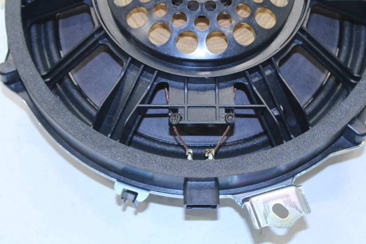 2013-2020 Lexus GS350 Rear Deck Tray Lid Subwoofer Speaker 86160-30E50 OEM - Alshned Auto Parts