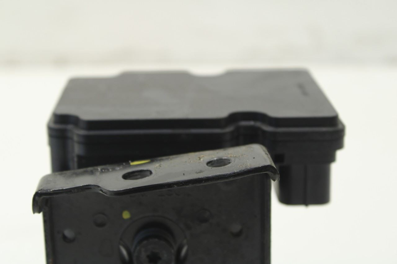 19-2020 Kia Sorento LX 3.3L ABS Anti Lock Brake Pump Control Module C6589-34500 - Alshned Auto Parts
