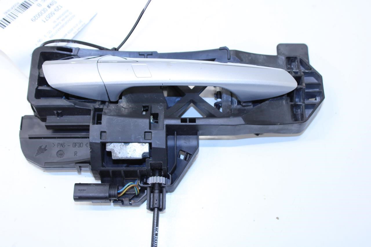 07-11 Mercedes-Benz S550 Front Right Door Exterior Handle 221-760-10-70-9999 OEM - Alshned Auto Parts