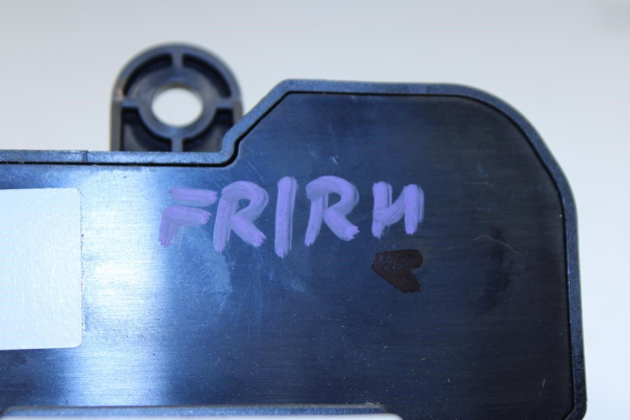 2018-2023 Kia Stinger GT1 Front Right Power Seat Adjustment Switch 88640J5011 - Alshned Auto Parts