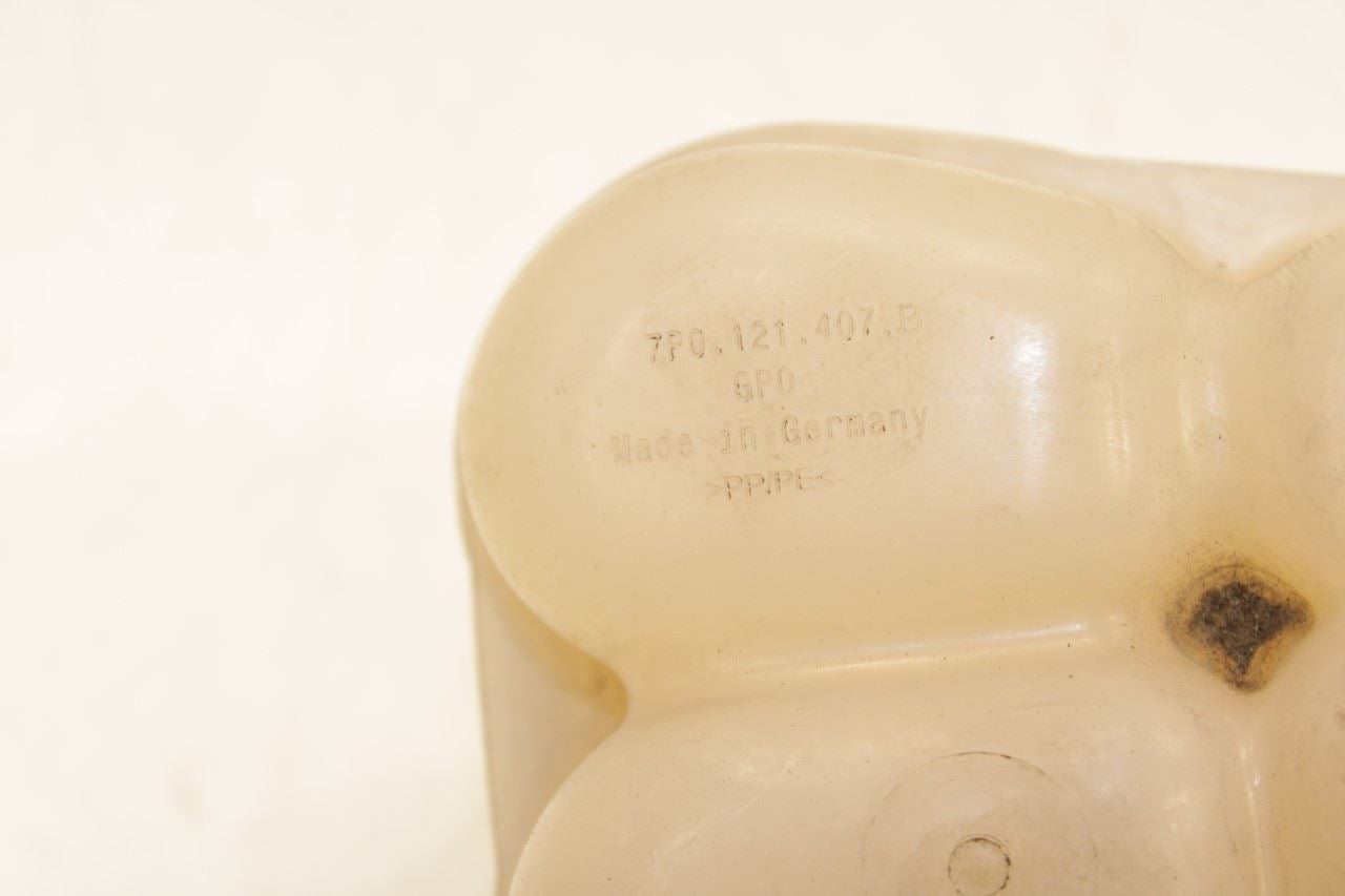 2014-2018 Porsche Cayenne Platinum Radiator Coolant Reservoir Bottle *ReaD* - Alshned Auto Parts