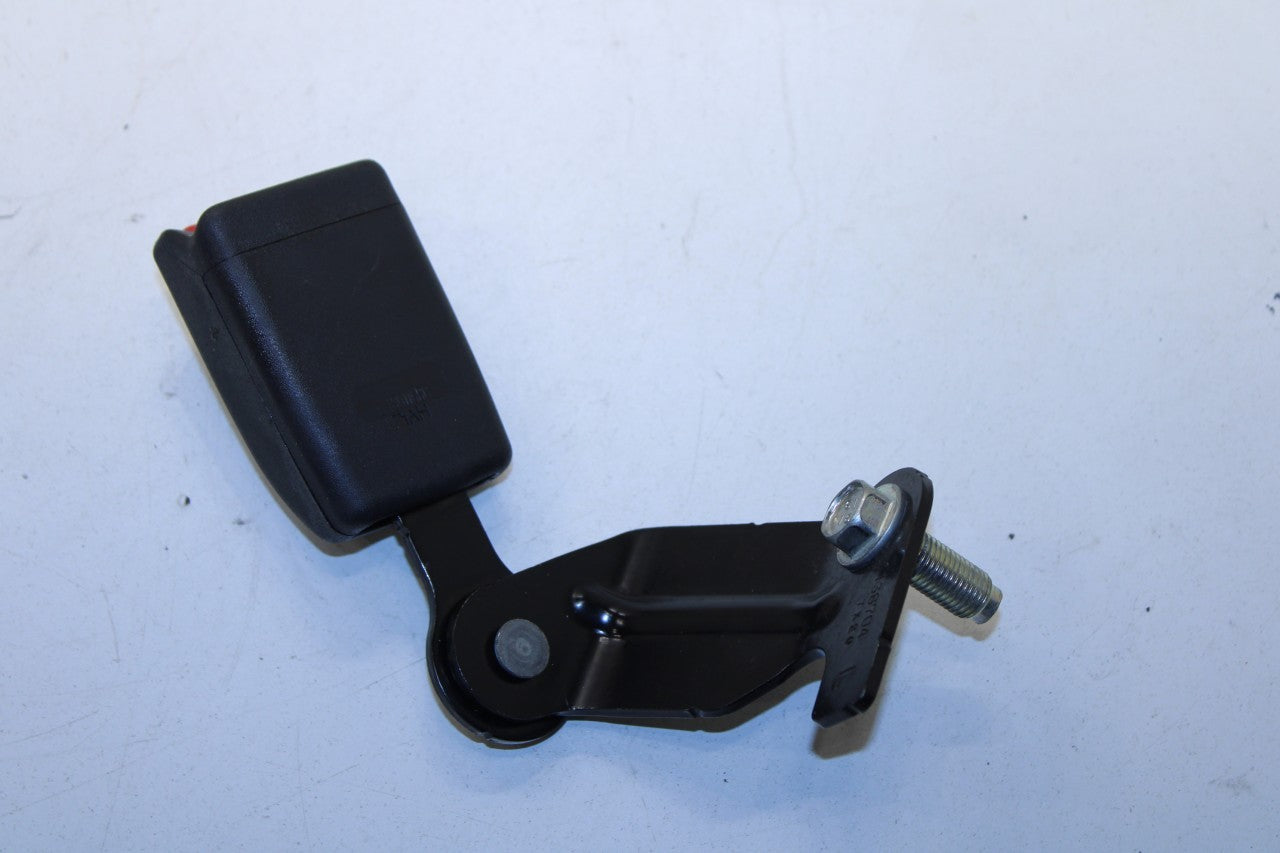 2017-22 Infiniti Q60 Luxe Rear Right and Left Side 2nd Row Seat Belt Buckle Set - Alshned Auto Parts