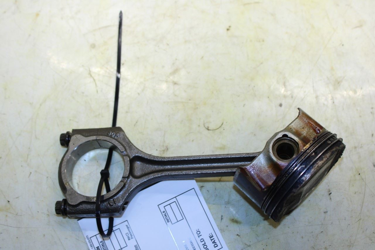 2020-2022 Kia Soul LX 2.0L Engine Piston No 1 w/ Connecting Rod 23510-2E420 OEM - Alshned Auto Parts