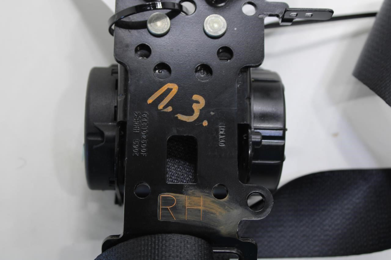 20-22 Hyundai Sonata SE Rear RH Side 2nd Row Seat Belt Retractor 89820-L0000-NNB - Alshned Auto Parts