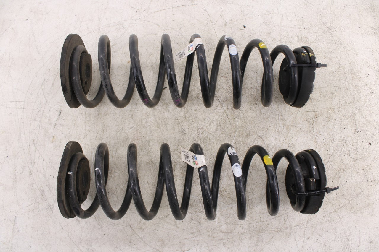 19-21 Hyundai Veloster Rear Right Passenger and Left Driver Side Coil Spring Set0