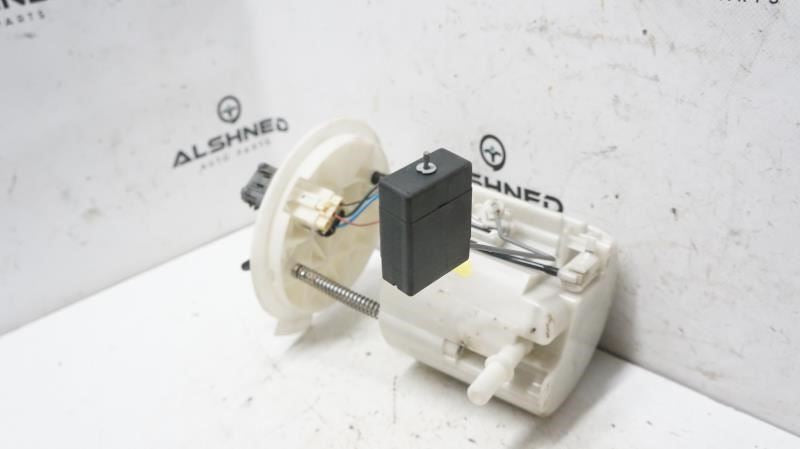 2012-2013 Jeep Patriot Latitude 2.4L 4WD Fuel Pump Assembly 05105075AC OEM - Alshned Auto Parts