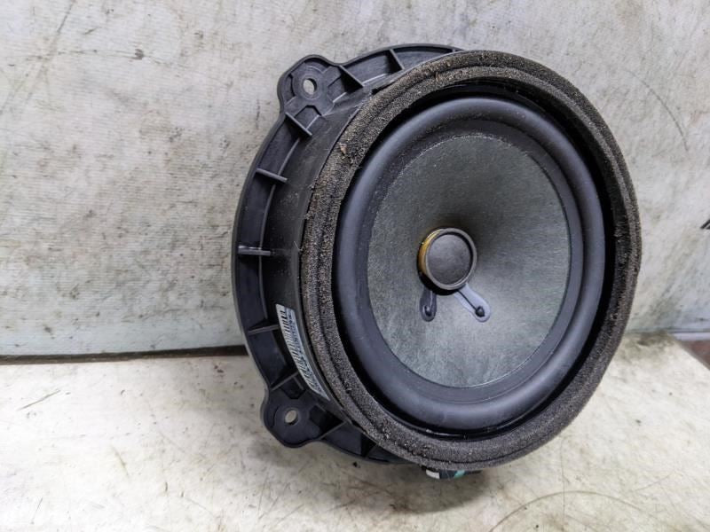 2014-2019 Kia Soul Rear Right Door Speaker 96330-B2000 OEM - Alshned Auto Parts