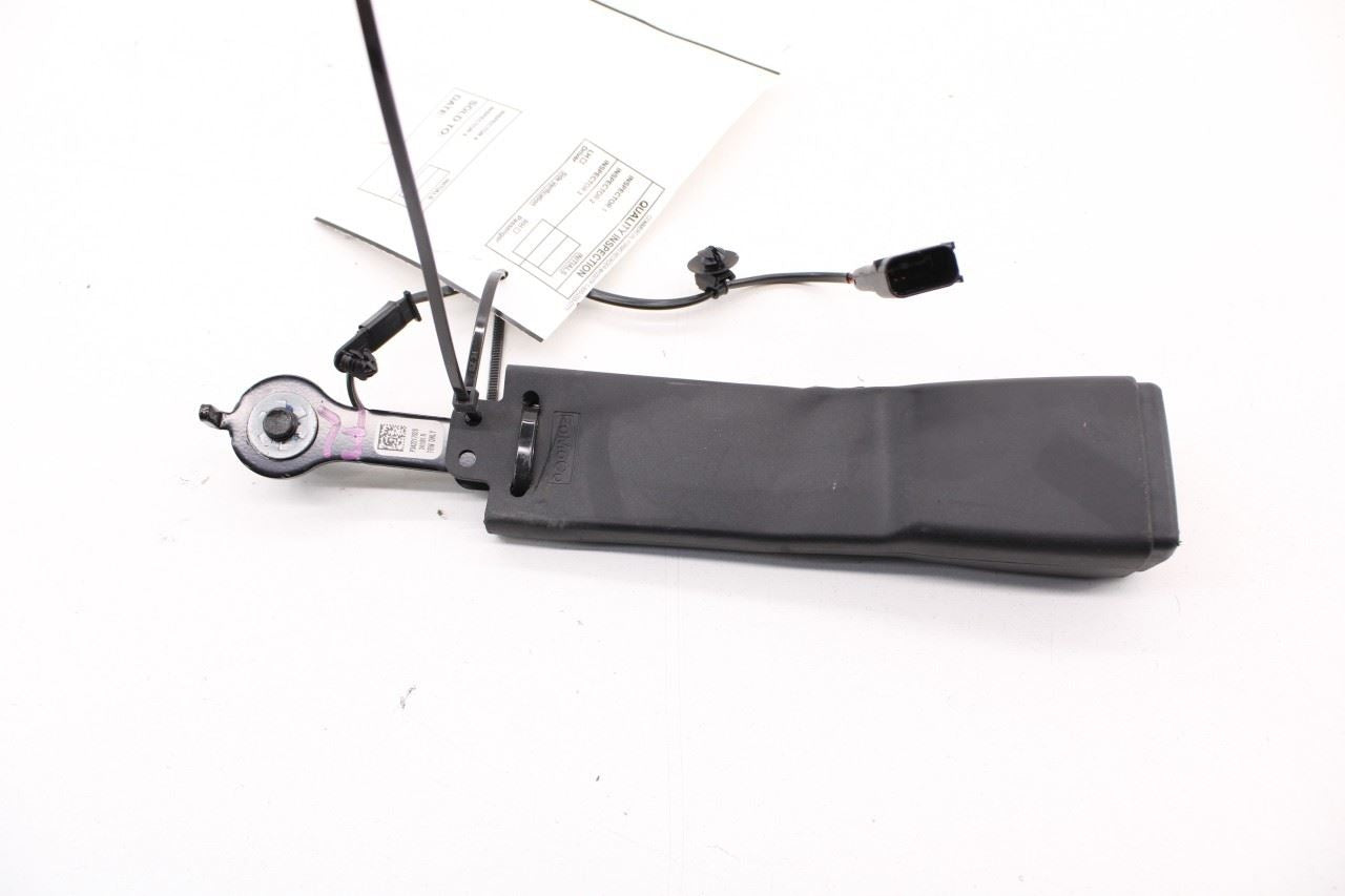 2017-2020 Lincoln MKZ Reserve 2.0L AWD Front Driver Left Side Seat Belt Buckle - Alshned Auto Parts