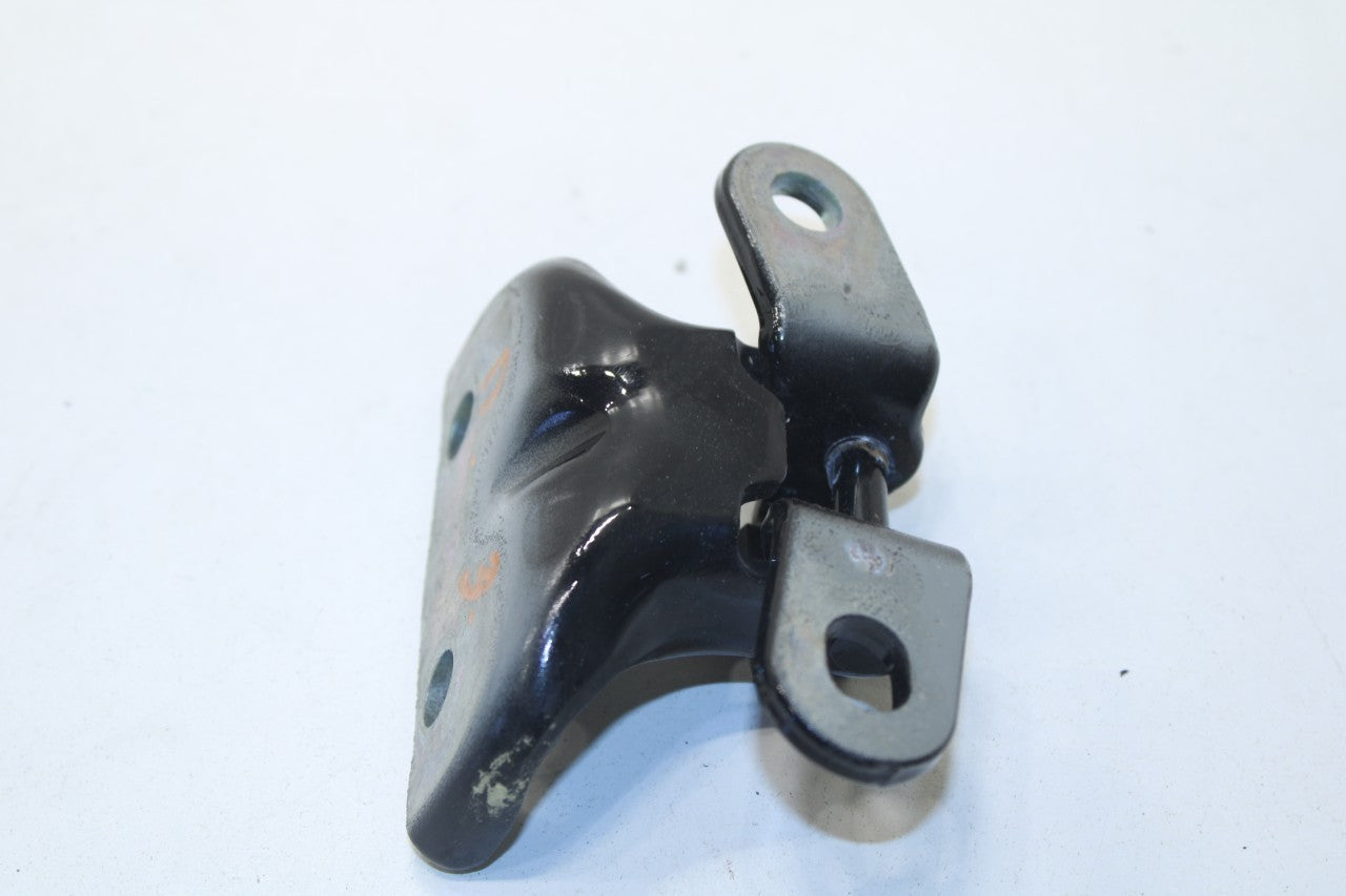 05-23 Hyundai Sonata SE 2.5L Rear Right Side Door Hinge Upper and Lower Set of 2 - Alshned Auto Parts