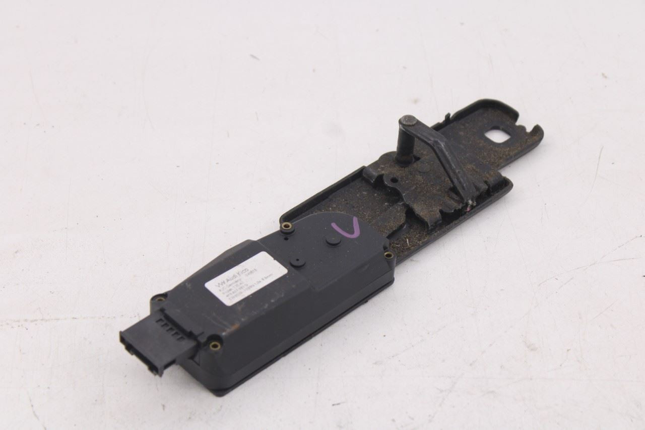 09-17 Audi Q5 Premium Rear Trunk Lid Liftgate Latch Lock Actuator 4F9-827-383-G - Alshned Auto Parts