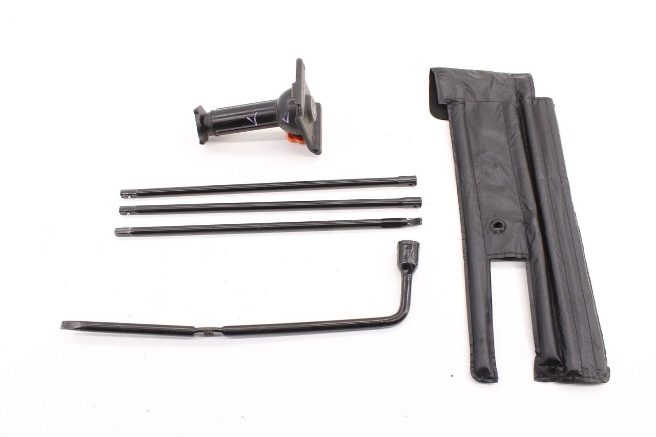 2005-2022 Ford F250 Lariat Crew Cab 6.2L 4WD Lift Jack and Tool Kit w/ Tools Bag - Alshned Auto Parts