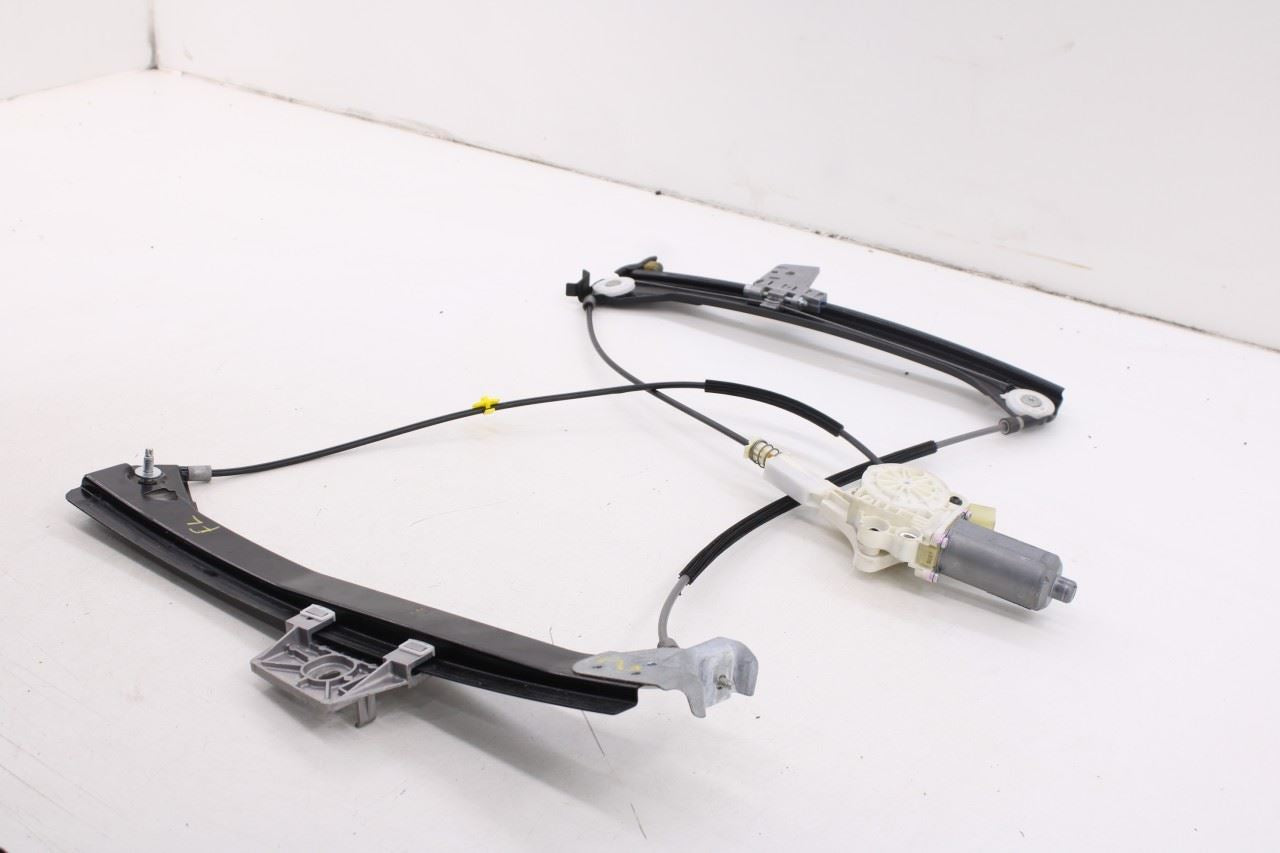 2006-2009 Mercedes-Benz CLK 350 Front Left Side Door Window Regulator w/ Motor3