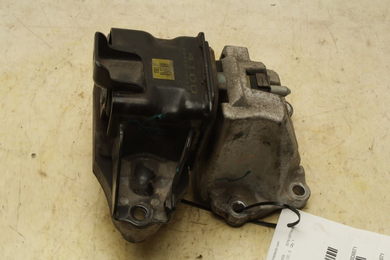 2016-2020 Kia Optima LX 2.4L FWD Transmission Mount Bracket 21830-D4100 OEM - Alshned Auto Parts