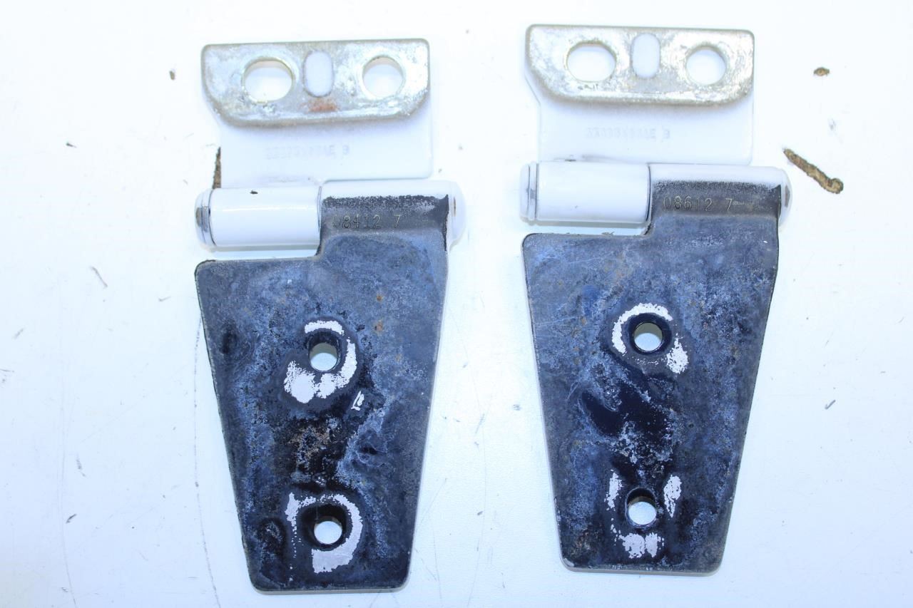 2010-2015 Jeep Wrangler Front RH and LH Hood Hinge Set w/ Bolts 55395396AE OEM - Alshned Auto Parts