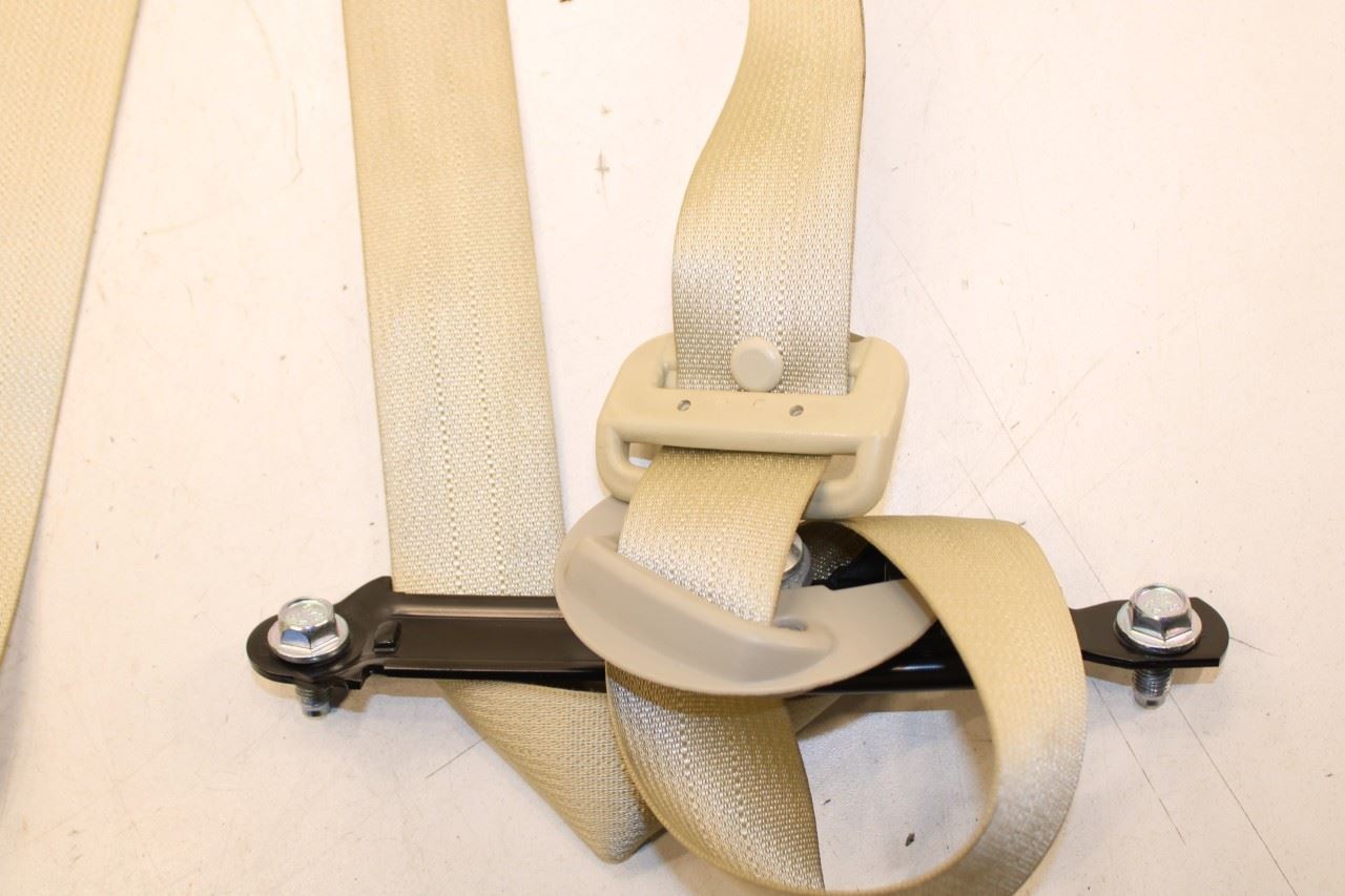 2016-19 Infiniti QX60 3.5L FWD Rear Driver Left Side 2nd Row Seat Belt Retractor - Alshned Auto Parts