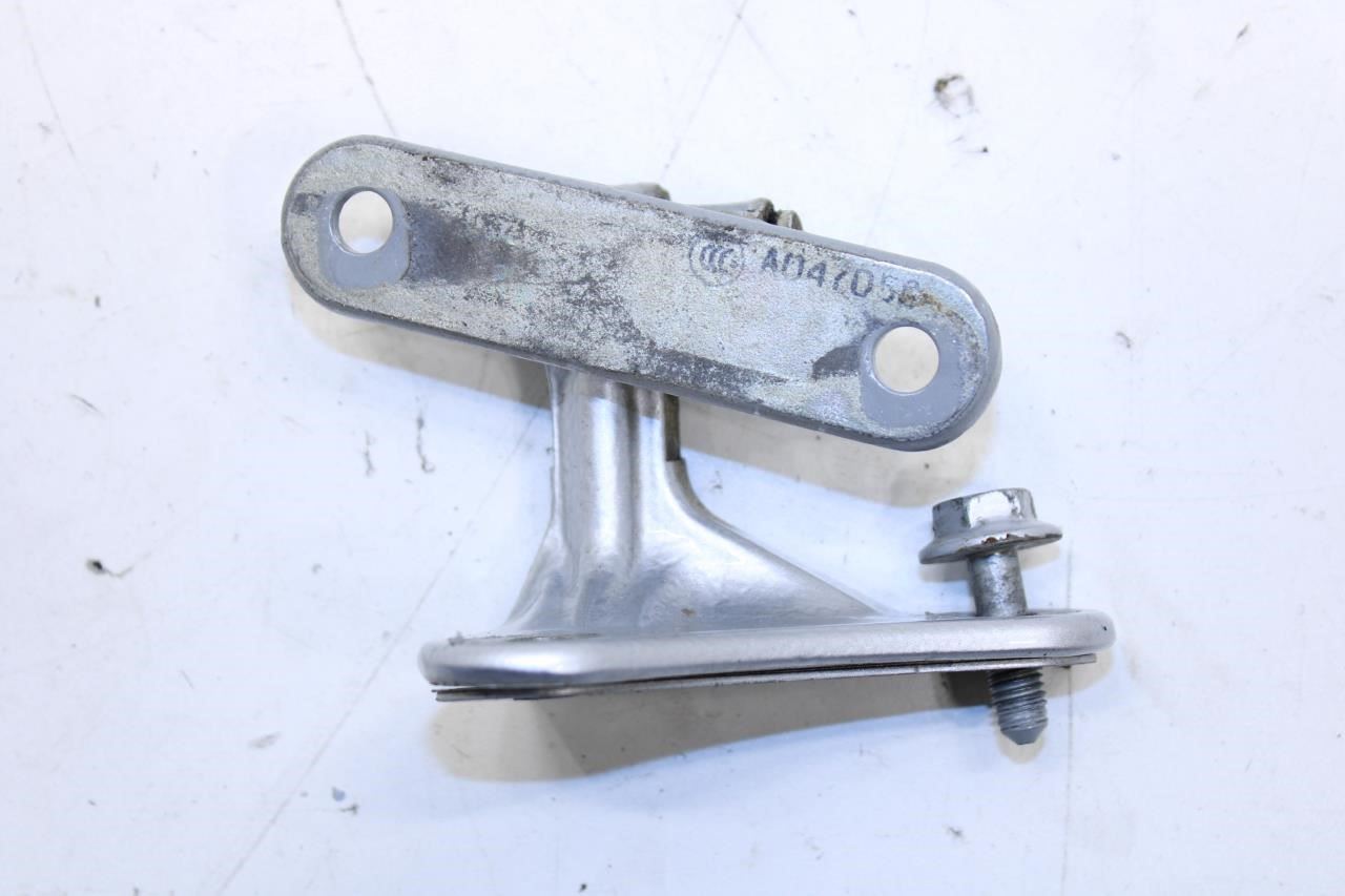 07-11 Mercedes-Benz S550 Front LH Door Hinge Upper and Lower Pair 221-720-09-37 - Alshned Auto Parts
