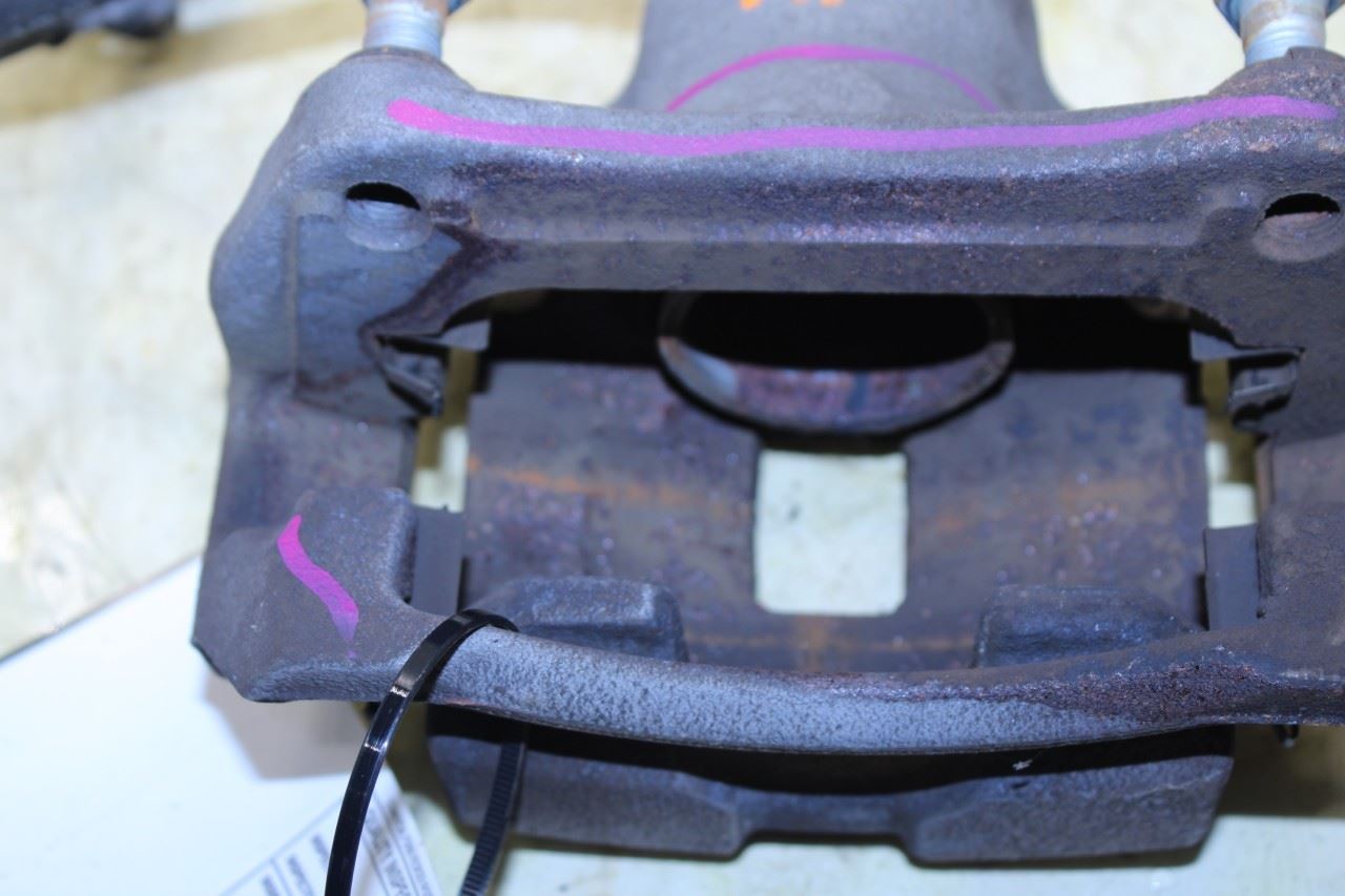 2020-2025 KIA Soul LX Front Left Driver Side Brake Disc Caliper 58180-K0A00 OEM - Alshned Auto Parts