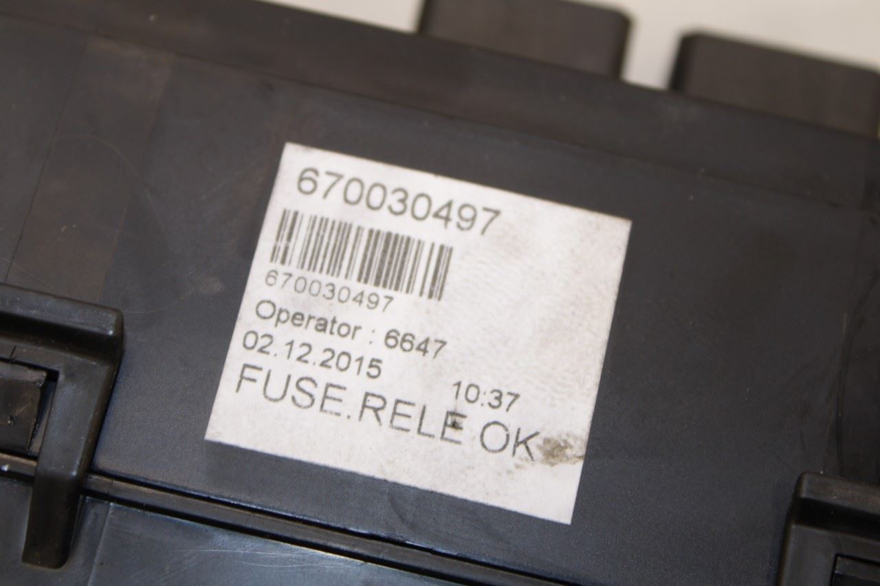 2014-2016 Maserati Ghibli S Q4 Rear Body Wire Harness w/ Fuse Box 670030497 OEM - Alshned Auto Parts