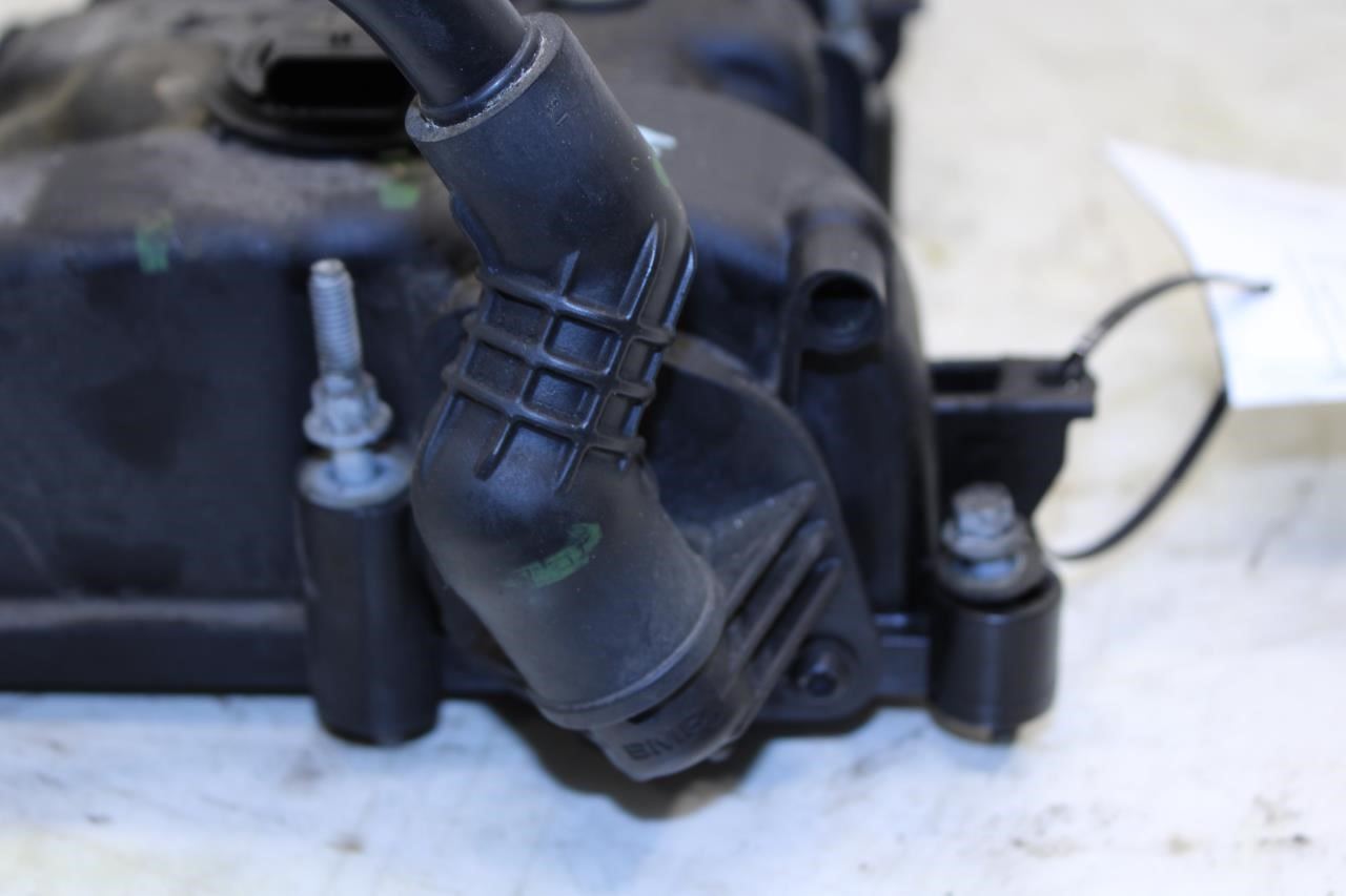 2011-2015 Jeep Grand Cherokee Limited 3.6L Right Side Engine Cylinder Head Cover - Alshned Auto Parts