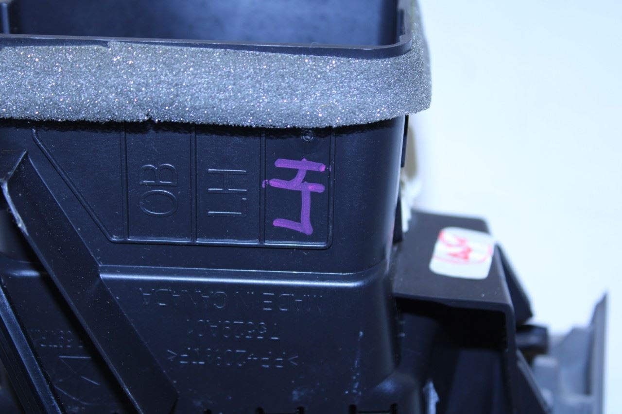 2014-18 Jeep Cherokee 75th Anniversary Front Left Dash Outer Air Vent 6MC931S5AB - Alshned Auto Parts